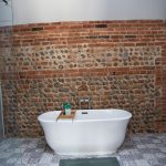 Goshawk Barn bathroom