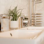 Goshawk Barn - bathroom 2