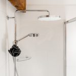 Kestrel Barn - shower