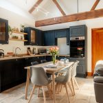 Peregrin Barn - kitchen 3